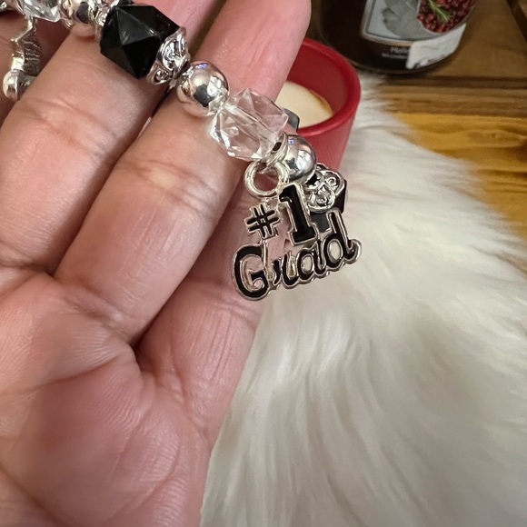 🎓Graduate Novelty Charm Strech Bracelet🎓 - Picture 3 of 6